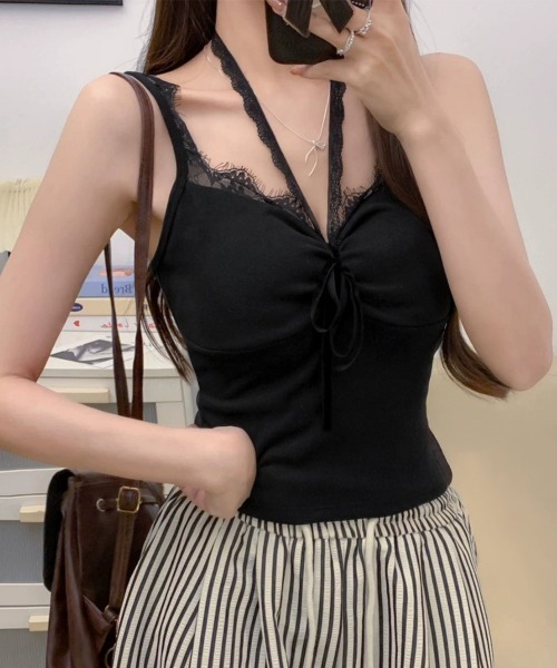 Miniministore(ミニミニストア)の「カップ付きキャミソールホルターネック夏服(キャミソール・レディース・ブラック/ピンク・FREE)」の1枚目の写真