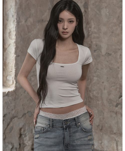 KHAKIPOINT(カーキポイント)の「Muted Curve Top (white)(Tシャツ/カットソー・レディース・その他・FREE)」の1枚目の写真