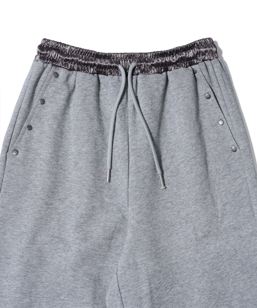 YOUHEE(ユヒ)の「YOUHEETIC HOTFIX SWEATPANTS MELANGE GREY(スウェットパンツ・レディース・その他・FREE)」の5枚目の写真