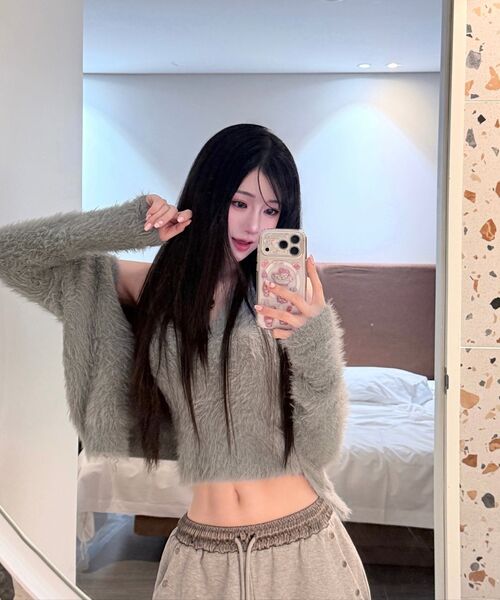 YOUHEE(ユヒ)の「YOUHEETIC HOTFIX SWEATPANTS MELANGE GREY(スウェットパンツ・レディース・その他・FREE)」の2枚目の写真
