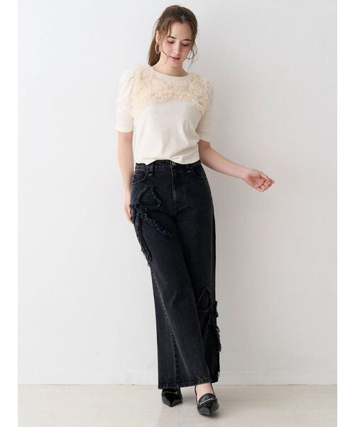 CALNAMUR(カルナムール)の「フリンジリボンデニムパンツ(デニムパンツ・レディース・ブルー/ブラック・MEDIUM/SMALL)」の22枚目の写真