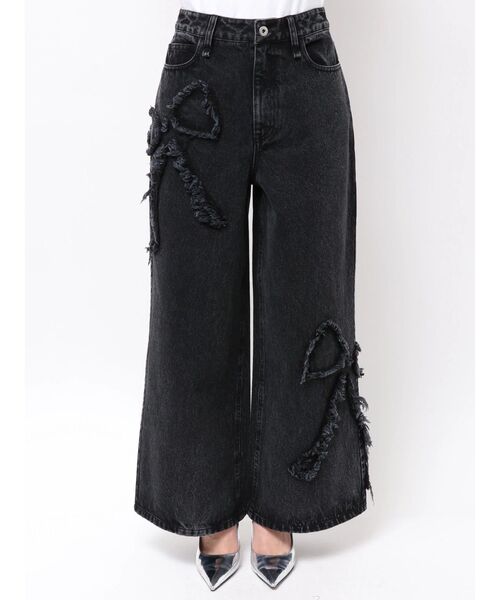 CALNAMUR(カルナムール)の「フリンジリボンデニムパンツ(デニムパンツ・レディース・ブルー/ブラック・MEDIUM/SMALL)」の12枚目の写真
