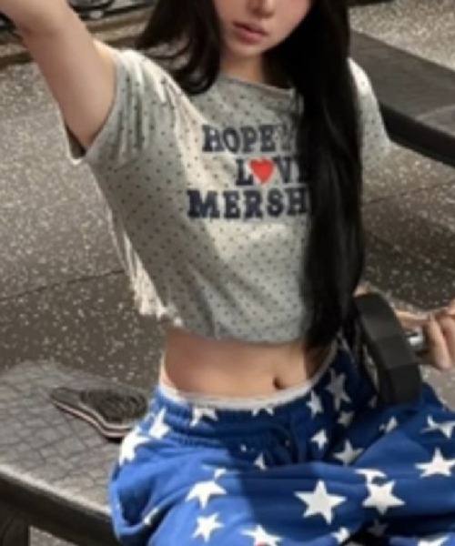 HALEY PESCA(ヘーリーペスカ)の「HALEY PESCA/レトロガーリードット柄Tシャツ(Tシャツ/カットソー・レディース・グレー・FREE)」の12枚目の写真