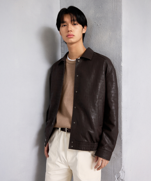 LEFTSEOUL（レフトソウル）の「[ユニセックス] フェイククラックレザー キルティング ブルゾン [ブラウン]（ライダースジャケット・レディース・ブラウン・MEDIUM/LARGE）」の4枚目の写真