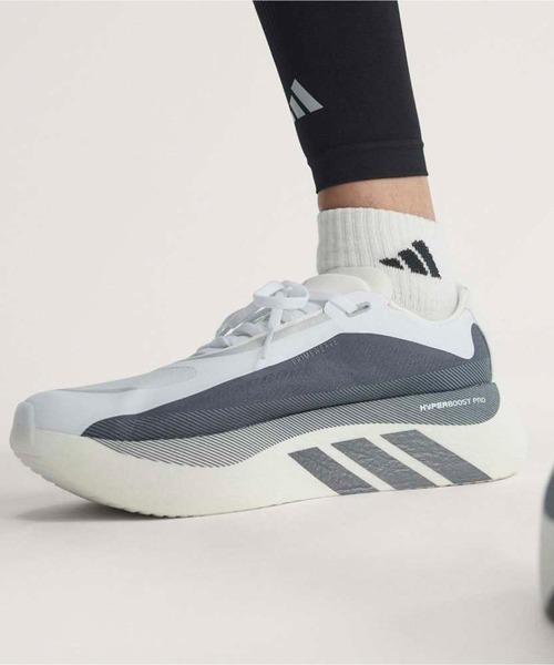 adidas(アディダス)の「adidas/アディダス HYPERBOOST EDGE M ハイパーブースト エッジ KI4392/KI4393/KI0358(スニーカー・メンズ・ブラック×ブラック/ホワイト×ブラック・26.5cm/28.0cm/27.0cm/26.0cm/27.5cm)」の2枚目の写真