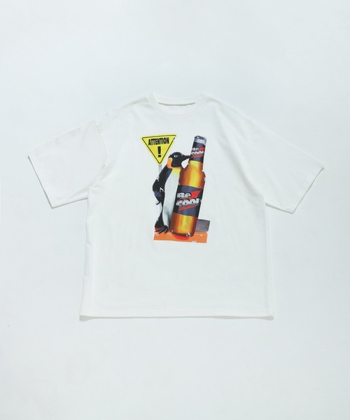 Revo.(レボ)の「Revo. ヴィンテージライク プリントTシャツ(Tシャツ/カットソー・メンズ・ブラック系3/ブラック系2/ブラック系1/ホワイト系5/ホワイト系1/ブラック系4/ホワイト系2/ブラック系5/ブラック系6/ホワイト系4/ホワイト系3/ホワイト系6・2/1)」の3枚目の写真