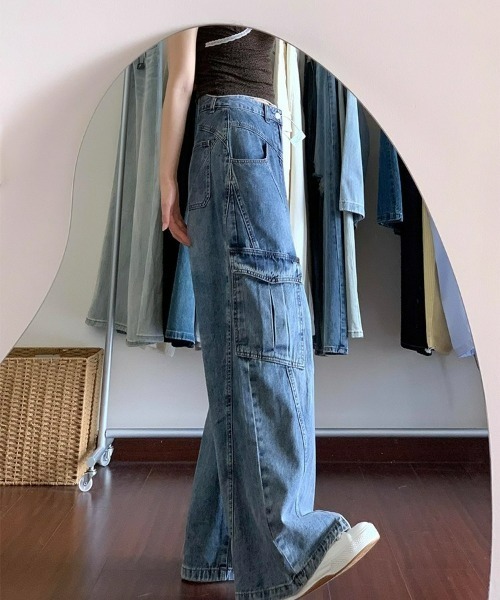 REBALANCE(リバランス)の「パッチワークカーゴデニムパンツ(デニムパンツ・レディース・A・X-LARGE/LARGE/MEDIUM)」の2枚目の写真