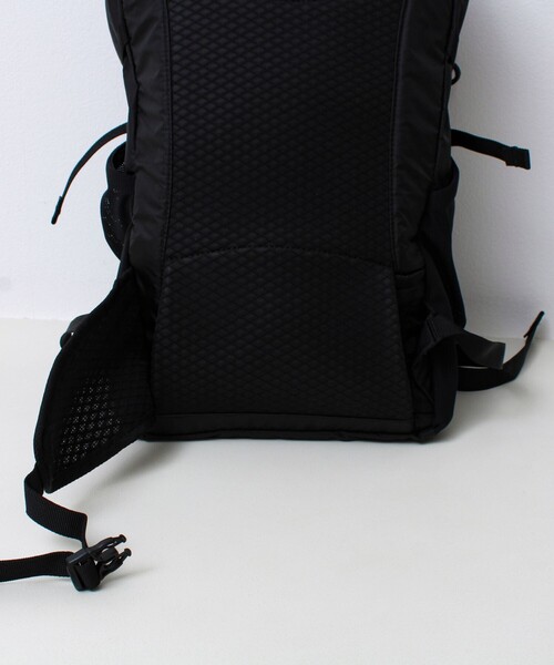karrimor（カリマー）の「【karrimor/カリマー】AR 20  ナイロン/バックパック/リュック/ユニセックス/20L（バックパック/リュック・メンズ・ブラック・FREE）」の21枚目の写真
