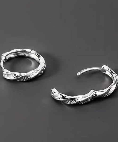 LUGG NAGG（ラグナグ）の「【456894】メンズロゴツイストフープピアス(RZ)（ピアス（両耳用）・メンズ・シルバー・FREE）」の7枚目の写真