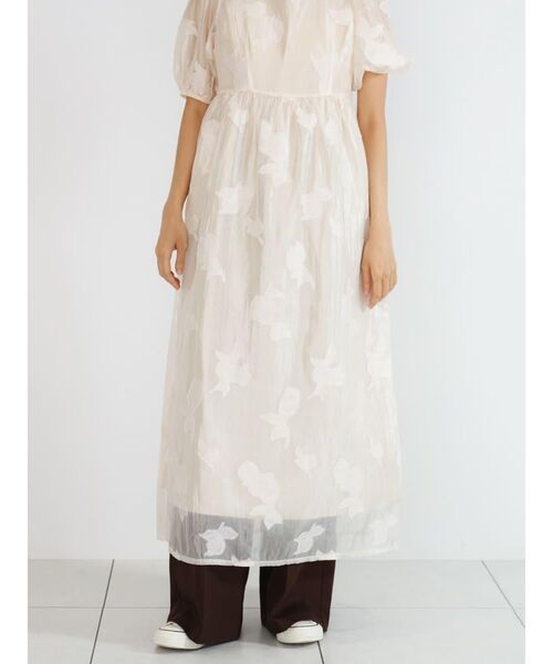 FIKA.(フィーカ)の「Flower jacquard sheer onepiece(ワンピース・レディース・アイボリー/ダークネイビー・MEDIUM)」の15枚目の写真