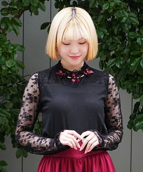 axes femme POETIQUE（アクシーズファムポエティック）の「ローズ×リボン装飾インナー（Tシャツ/カットソー・レディース・ホワイト/ブラック・MEDIUM）」の11枚目の写真