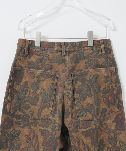 EDIFICE(エディフィス)の「Hedie.+ Flower Baker Pants(チノパンツ・メンズ・キャメル・2/3)」の5枚目の写真