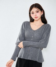 【新作登場】 ニット レディース リブニット 長袖 スクエアネック パフスリーブ ボリューム袖 ロングカフス シェル調ボタン 光沢ボタン 飾りボタン ペプラム フレア裾 ウエストシェイプ ショート丈 細見え 上品 きれいめ フェミニン 秋 冬