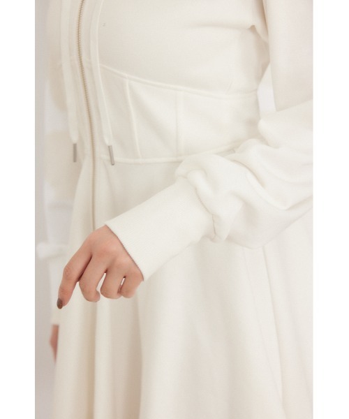 rienda（リエンダ）の「フーディーミニカットワンピース　秋服（ワンピース・レディース・ブラック/アイボリー/ライトブラウン・SMALL/MEDIUM）」の21枚目の写真