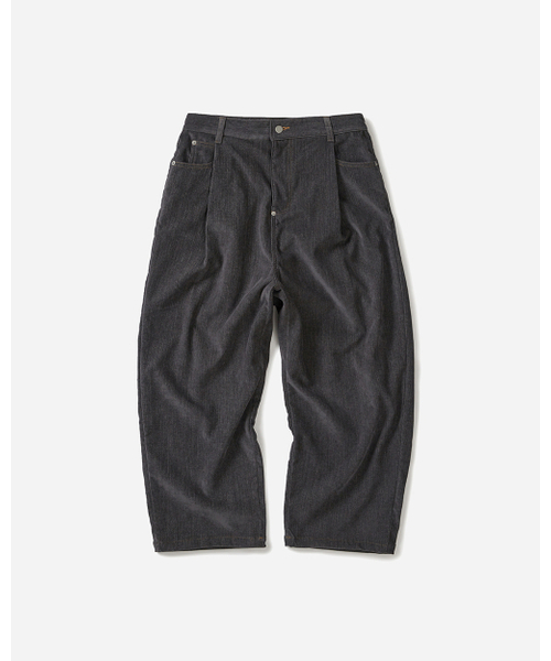 SILENTSYLLABLE(サイレント シラブル)の「Fold back 4tuck pants / Charcoal(その他パンツ・メンズ・その他・0/1/2)」の1枚目の写真