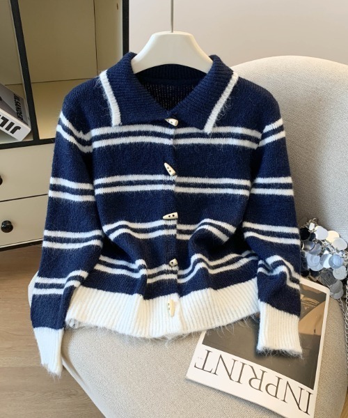 LUCPY(ラクピー)の「ボーダー ポロカラーニットカーディガン(カーディガン/ボレロ・レディース・ライトブルー/ネイビー/グレー・FREE)」の3枚目の写真