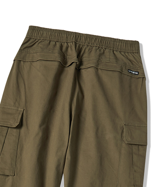 LIFE WORK(ライフワーク)の「L1 Wラベル カーゴ ジョガーパンツ(スウェットパンツ・メンズ・カーキ/ブラック・MEDIUM/LARGE)」の5枚目の写真