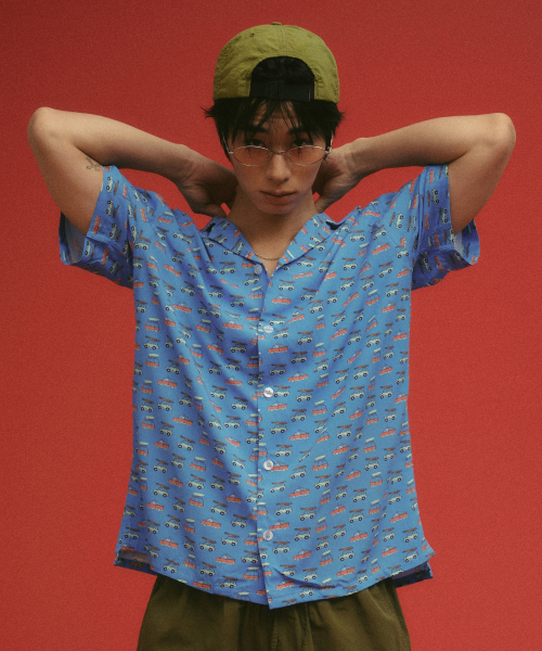 VILLA RAY（ヴィラ・レイ）の「サーフィンバンリゾート メンズ ビスコースシャツ（シャツ/ブラウス・メンズ・その他・LARGE/MEDIUM/X-LARGE）」の5枚目の写真
