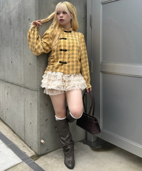 continuer de NICE CLAUP(コンティニューデナイスクラップ)の「ドロストチャイナブラウス(シャツ/ブラウス・レディース・ブラウン系その他2/ブラック/イエロー系その他・FREE)」の5枚目の写真