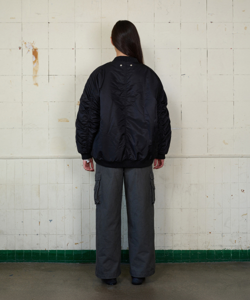 MOODBETTER(ムード ベター)の「OVERSIZED TAB MA-1 BLACK(ブルゾン・レディース・その他・FREE)」の4枚目の写真