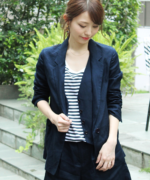 LIMITLESS LUXURY（リミットレスラグジュアリー）の「SUMMER ジャケット◆（テーラードジャケット・レディース・ホワイト/ネイビー/ブラック・36/38）」の3枚目の写真