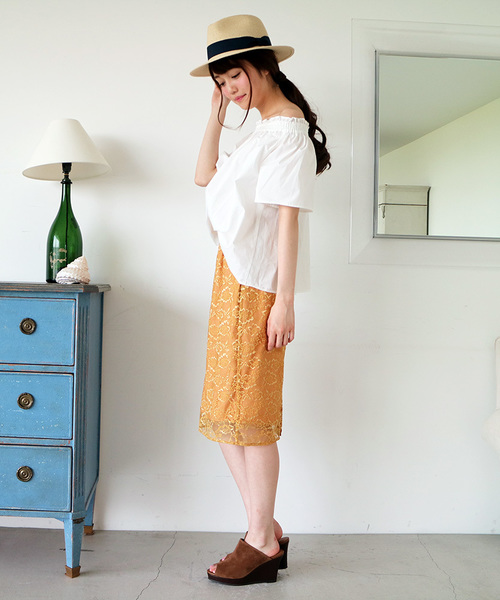 N.（N. Natural Beauty Basic）（エヌエヌナチュラルビューティーベーシック）の「タイプライターオフショルダーブラウス（シャツ/ブラウス・レディース・グレー/ホワイト/レッド/ブラック/ベージュ・MEDIUM）」の19枚目の写真