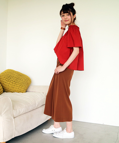 N.（N. Natural Beauty Basic）（エヌエヌナチュラルビューティーベーシック）の「タイプライターオフショルダーブラウス（シャツ/ブラウス・レディース・グレー/ホワイト/レッド/ブラック/ベージュ・MEDIUM）」の18枚目の写真