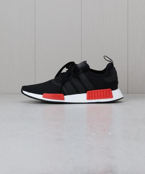 adidas(アディダス)の「<adidas> NMD R1/スニーカー(スニーカー・メンズ・ブラック/ホワイト・28cm/25.5cm/26cm/26.5cm/27cm/28.5cm/27.5cm)」の2枚目の写真