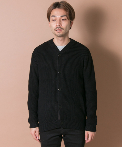 URBAN RESEARCH（アーバンリサーチ）の「UR A/C片畦ニットブルゾン（カーディガン/ボレロ・メンズ・ライトグレー/モカ/ブラック・MEDIUM/LARGE）」の4枚目の写真