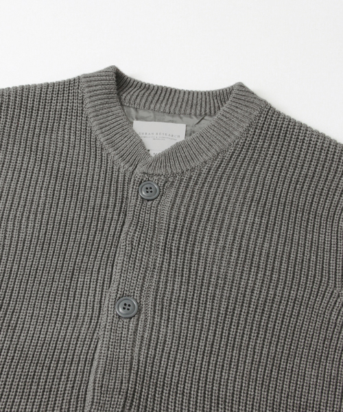 URBAN RESEARCH（アーバンリサーチ）の「UR A/C片畦ニットブルゾン（カーディガン/ボレロ・メンズ・ライトグレー/モカ/ブラック・MEDIUM/LARGE）」の18枚目の写真