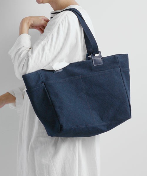 MANUFACTURED BY Sailor’s(マニファクチュアード バイ セイラーズ)の「MANUFACTURED BY SAILOR'S マニファクチュアード バイ セイラーズ リバーシブルトートS(トートバッグ・レディース・ナチュラル/ネイビー/その他1・FREE)」の3枚目の写真