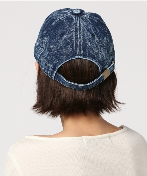チチカカ(チチカカ)の「DENIM DAMEGE CAP(キャップ・レディース・ブルー/ネイビー・FREE)」の4枚目の写真