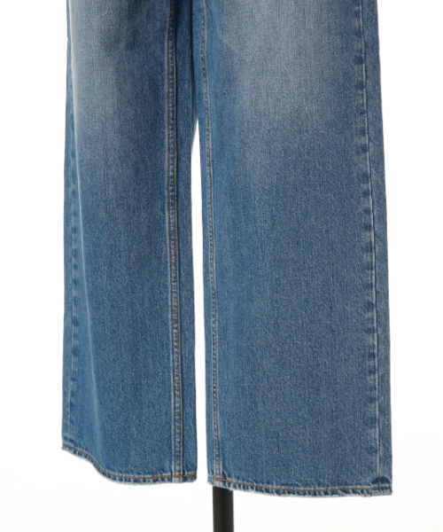 AZUL by moussy（アズールバイマウジー）の「【20190912販売禁止】ハイウエストワイドデニムパンツ（デニムパンツ・レディース・ライトブルー/ブルー/ワンウォッシュ・26inch/24inch/25inch/27inch）」の21枚目の写真