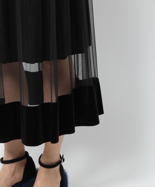 laboratory work（ラボラトリーワーク）の「チュール重ねベロアプリーツスカート（スカート・レディース・グレー/ブラック/グリーン・MEDIUM）」の14枚目の写真