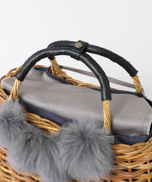 URBAN RESEARCH（アーバンリサーチ）の「FleaStoreVegetal　Ponpon tote M（かごバッグ・レディース・ブラック/イエロー/グレー・FREE）」の18枚目の写真