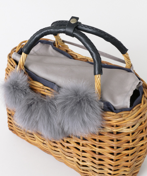 URBAN RESEARCH（アーバンリサーチ）の「FleaStoreVegetal　Ponpon tote M（かごバッグ・レディース・ブラック/イエロー/グレー・FREE）」の22枚目の写真