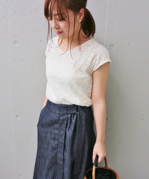 La TOTALITE（ラトータリテ）の「レースフレンチブラウス【手洗い可能】◆（シャツ/ブラウス・レディース・ブラウン/アイボリー/ピンク系その他・FREE）」の2枚目の写真