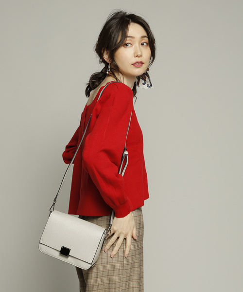 PLAIN CLOTHING（プレーンクロージング）の「フロントスクエアショルダーバッグ【PLAIN CLOTHING】（ショルダーバッグ・レディース・ライトグレー/ブラック/グレー/キャメル・FREE）」の10枚目の写真