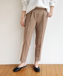 きれいめツイル美脚タックテーパードパンツ