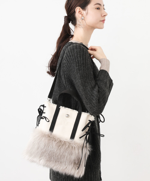 STUDIOUS(ステュディオス)の「【luminarico】エコファー&キルトスタッズ2wayトート(ショルダーバッグ・レディース・ブラック/ベージュ・FREE)」の6枚目の写真