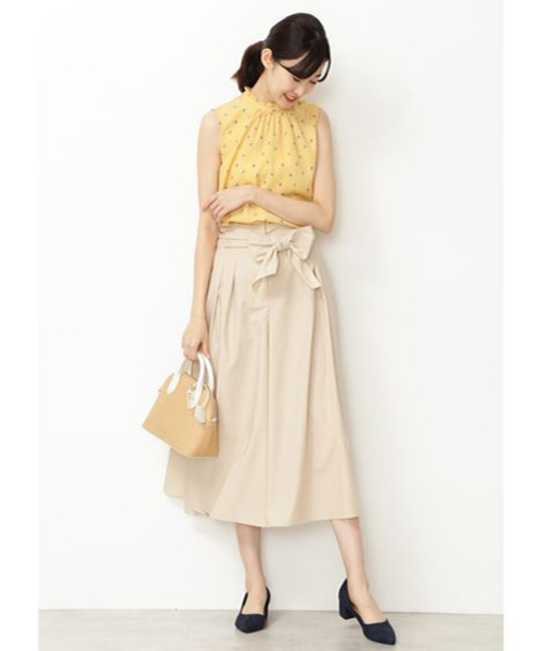 NATURAL BEAUTY BASIC（ナチュラルビューティーベーシック）の「手洗い可能/フロントリボンタイプライタースカーチョ（その他パンツ・レディース・ネイビー/ダークブルー/ベージュ・SMALL/MEDIUM/X-SMALL）」の4枚目の写真