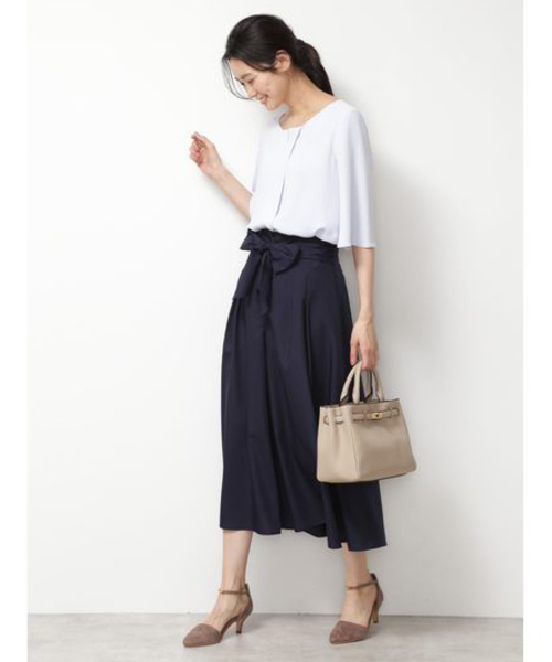 NATURAL BEAUTY BASIC（ナチュラルビューティーベーシック）の「手洗い可能/フロントリボンタイプライタースカーチョ（その他パンツ・レディース・ネイビー/ダークブルー/ベージュ・SMALL/MEDIUM/X-SMALL）」の12枚目の写真