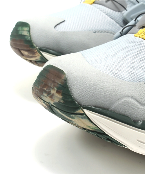 PUMA（プーマ）の「フューチャーディスクLITE ラギット　（UNISEX)  - prgressive youth - DISC（スニーカー・メンズ・グレー/ブラック×グレー・28cm/26.5cm/25cm/23cm/24.5cm/27.5cm/27cm/22.5cm/28.5cm/31cm/24cm/26cm/25.5cm/23.5cm/30cm/29cm）」の13枚目の写真