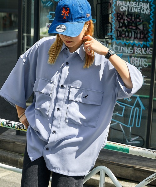 KANGOL（カンゴール）の「MONO-MART×KANGOL リラックスレギュラー クレリックカラー オーバーサイズ ドレープ 1/2 sleeve CPOシャツ（シャツ/ブラウス・メンズ・ベージュ系その他/ブラック/オレンジ系その他/ライトグレー/グリーン系その他/ベージュ/ネイビー/グレー系その他/ベージュ系その他2/ブラック系その他/ライトブルー/ベージュ系その他3/グレー系その他2/グレイッシュベージュ/ライラック・L/M）」の12枚目の写真