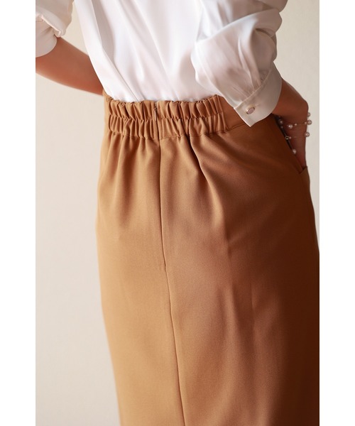 SAISON DE PAPILLON（セゾンドパピヨン）の「センタースリット入りセミタイトスカート（スカート・レディース・ブラック/イエロー/アイボリー/ネイビー/グレー/ミント/カーキ/ラベンダー/ブラウン・M/XL/S/L）」の20枚目の写真