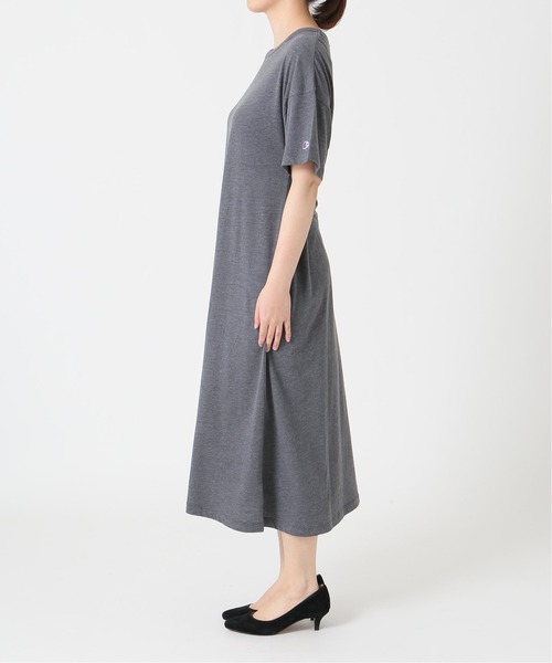 SLOBE IENA(スローブイエナ)の「【Champion/チャンピオン】SLOBE別注カットソーロングワンピース【洗濯機使用可(ネット使用)】◆(ワンピース・レディース・ホワイト/ブラック/ベージュ/パープル/グリーン・FREE)」の6枚目の写真