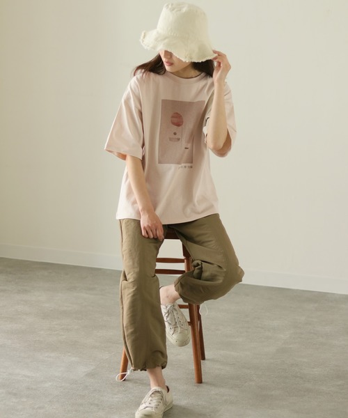 CLEIO（クレイオ）の「【CLEIO】ニュアンスプリントTシャツ（Tシャツ/カットソー・レディース・アイボリー/カーキ・FREE）」の4枚目の写真