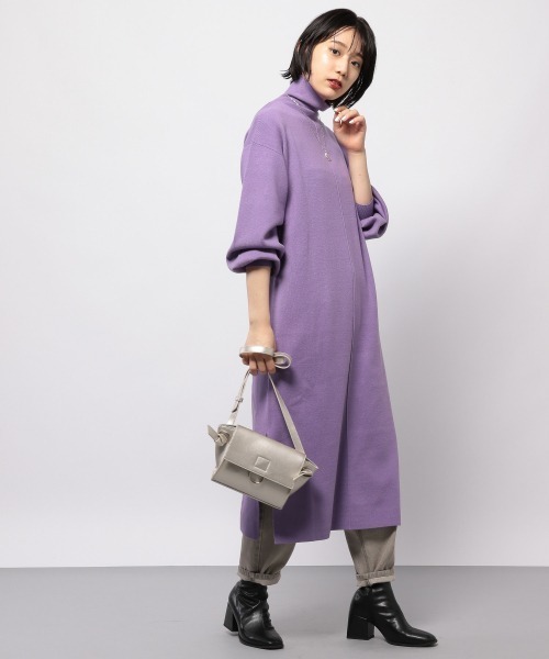 PAGEBOY（ページボーイ）の「アウトリンキングハイネックニットワンピース（ワンピース・レディース・ブラック/ダークブラウン/オフホワイト/ライラック・FREE）」の15枚目の写真