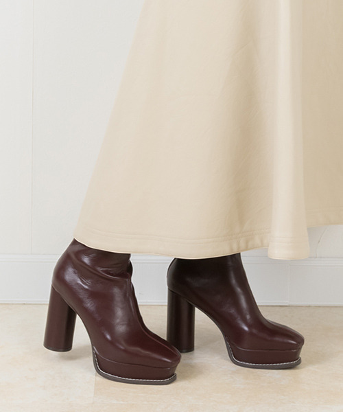 RANDA（ランダ）の「ストレスフリー/ストレッチステッチピースショートブーツ（ブーツ・レディース・ダークブラウン/ブラック/ワイン・S/M/L/LL）」の8枚目の写真