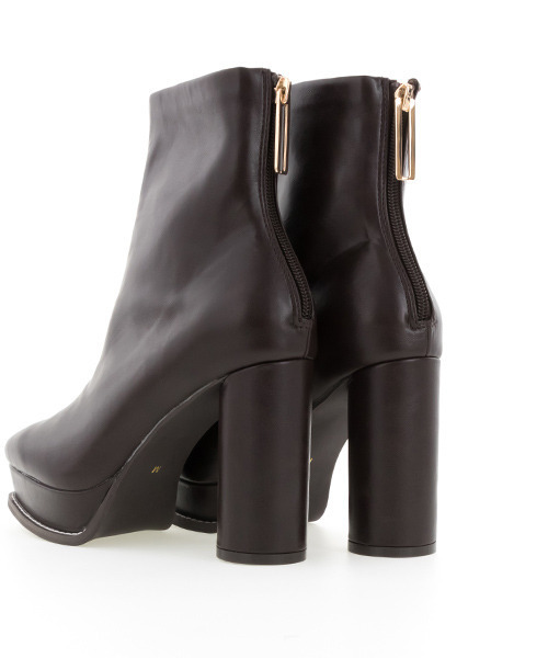 RANDA（ランダ）の「ストレスフリー/ストレッチステッチピースショートブーツ（ブーツ・レディース・ダークブラウン/ブラック/ワイン・S/M/L/LL）」の11枚目の写真